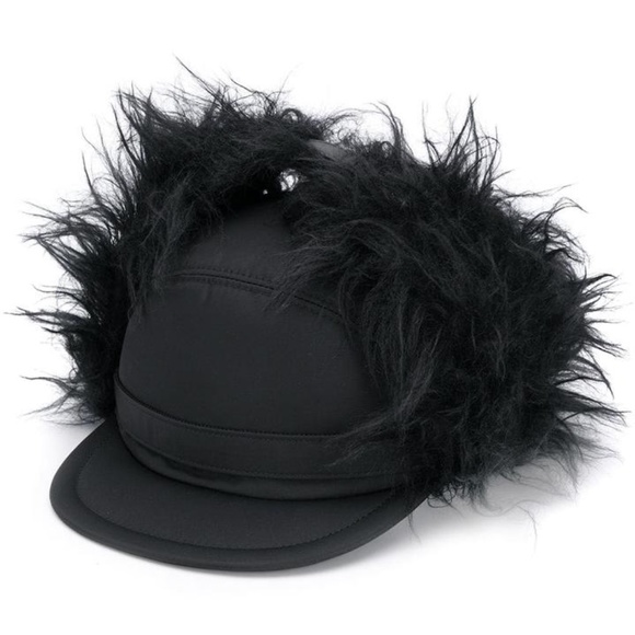 Prada faux fur flap cap - Picture 1 of 7